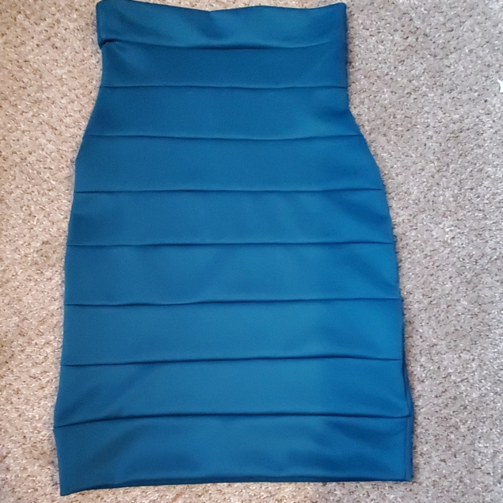 Pencil skirt